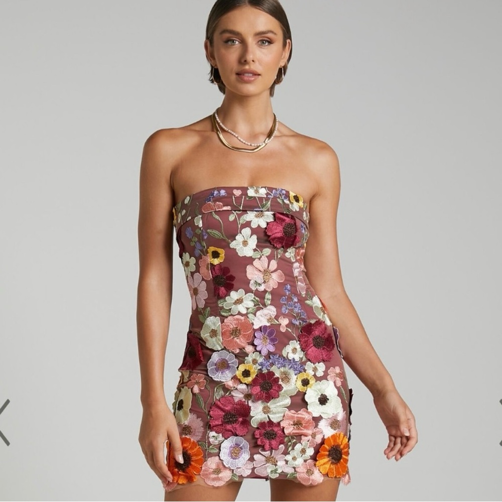 Gigi & Ella Mini Dress Strapless Bodycon Garden Flowers Dress Burgundy Size 2